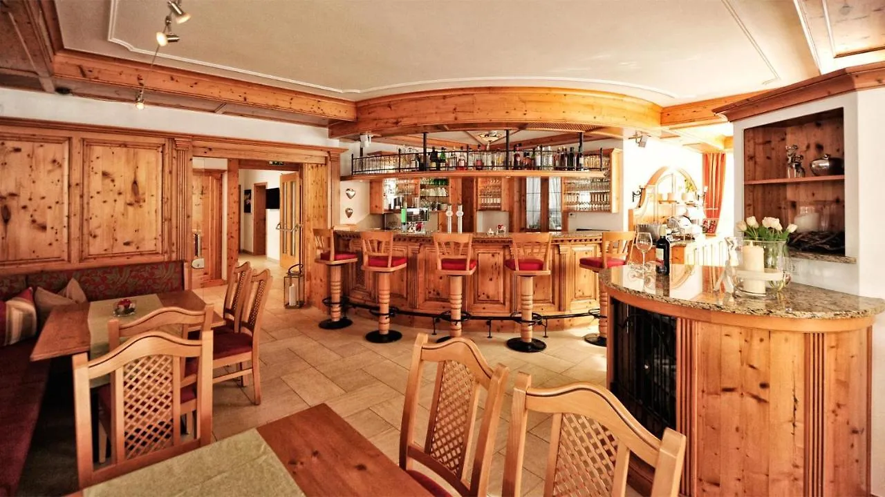 Alpenstern - Sommer Silvretta Card Premium Inklusive! Ischgl Hotel