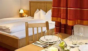 **** Hotel Alpenstern - Sommer Silvretta Card Premium Inklusive! Ischgl Austria