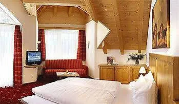 Hotel Alpenstern - Sommer Silvretta Card Premium Inklusive! Ischgl